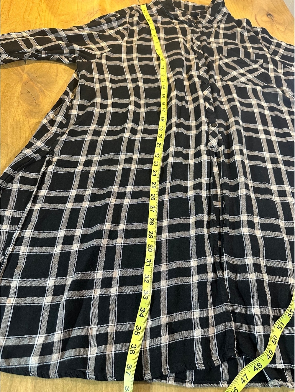 G. By Guliana Black and Beige Plaid Button-Up Shirt Dress with Pocket - Picture 7 of 11